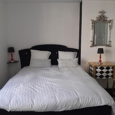 Appartement Oh! Duc De Sully Sully-sur-Loire Exterior foto